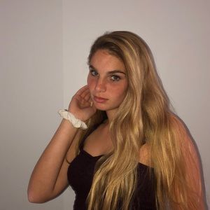 Meet your Posher, Madi